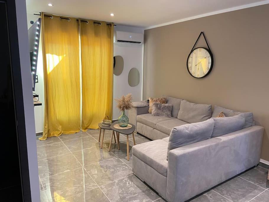 Maison Avec Jacuzzi Orange  Exteriör bild